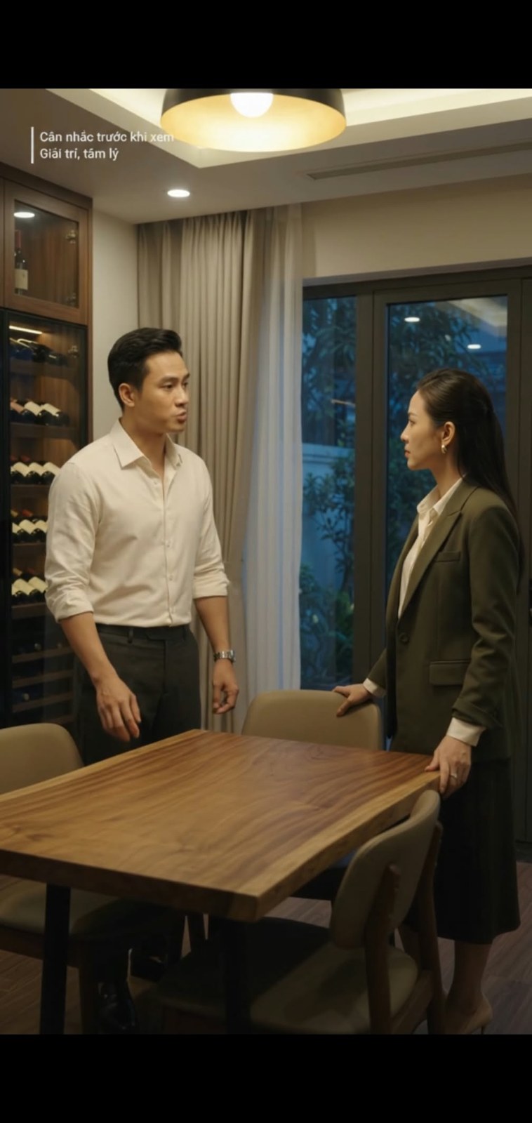 TRỌN BỘ: Chồng Tuyên Bố: “Tiền Lương Của Em Lo Hết Chi Tiêu, Tiền Anh Để Mẹ Giữ” – Vợ Đáp Một Câu Khiến Anh Cứng Họng